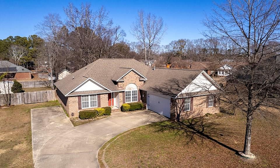 1st image of 3225 Arborwood Dr