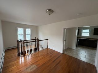 58 Thomas Ave #2, Pawtucket, RI 02860