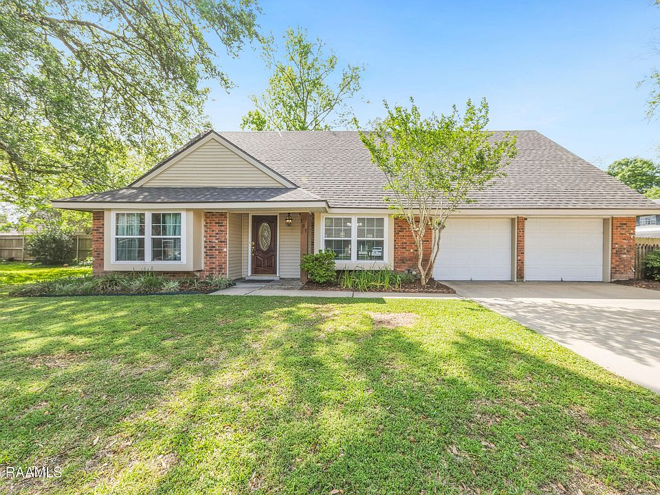 1st image of 101 Duncan Cir