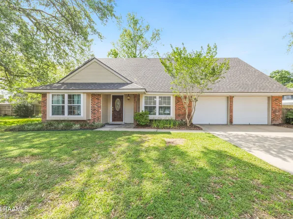 101 Duncan Cir, Lafayette, LA 70503