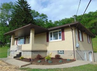 422 N 2nd St, West Newton, PA 15089
