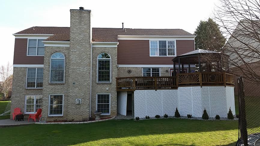 2nd image of 1651 Devonwood Dr