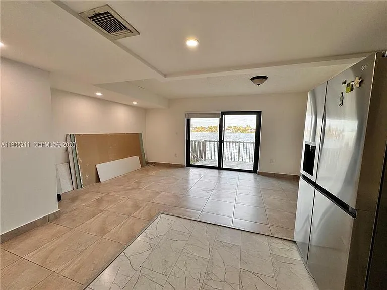 401 NW 109th Ave #2A — Photo 2