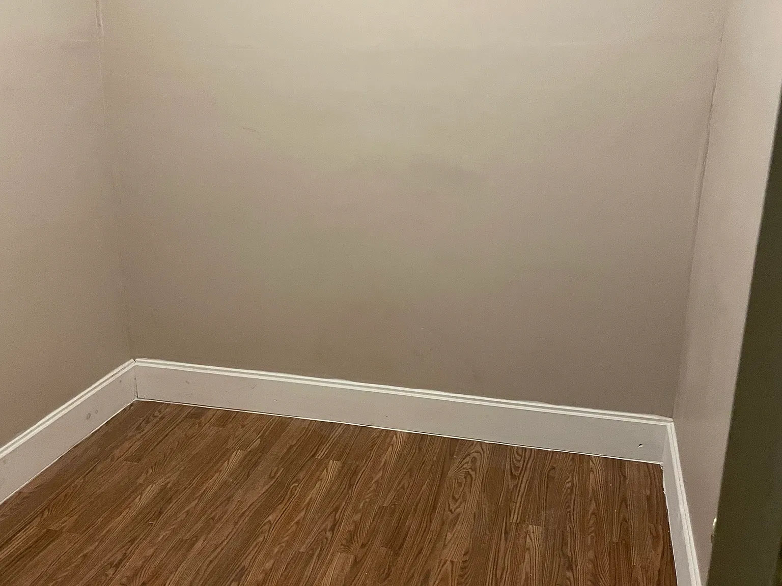 8 Flower St — Photo 2