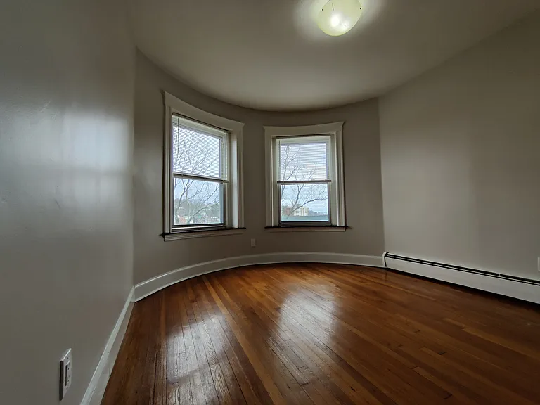 168 Winthrop Rd #2 — Photo 15