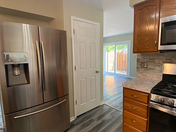 5th image of 4483 Brighton Ct