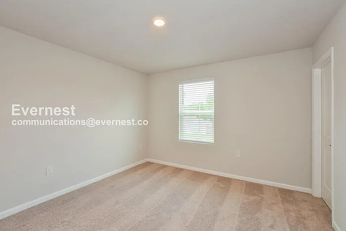 13 Zebulon Pl — Photo 8