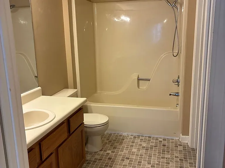 2709 Oak Meadow Pl — Photo 7