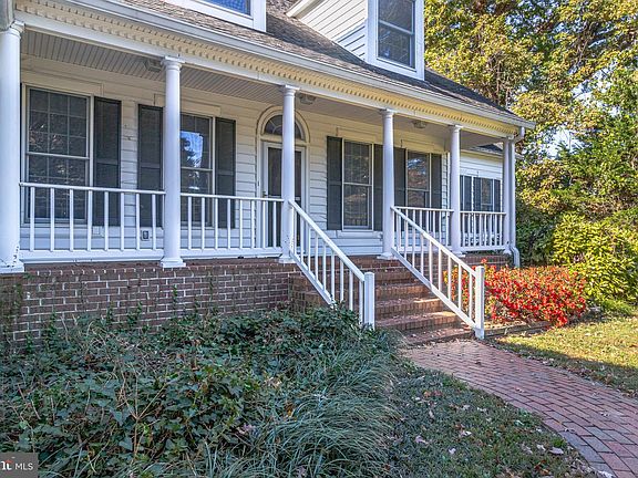 2nd image of 50 Cedardale Ln