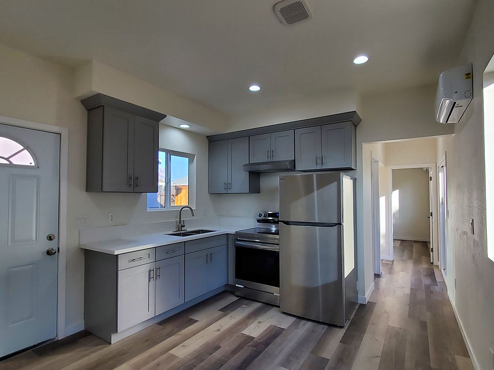 1st image of 6240 Dixie Dr #2