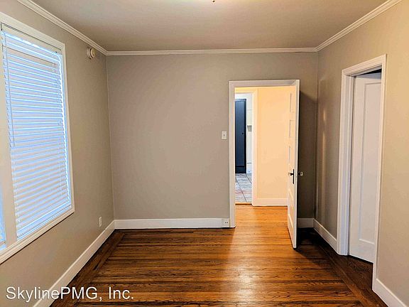 3rd image of 1697 McAllister St