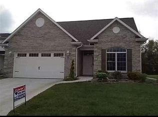 33 Villa Dr, Hampton, IL