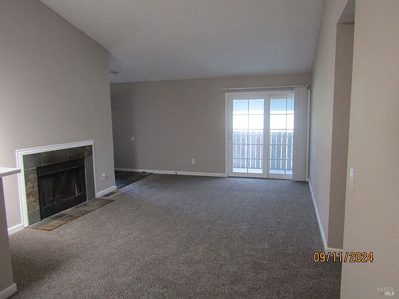 5th image of 1052 Rubicon Way
