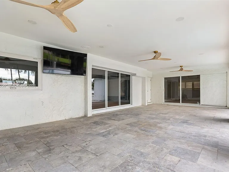 6000 SW 17th St — Photo 27