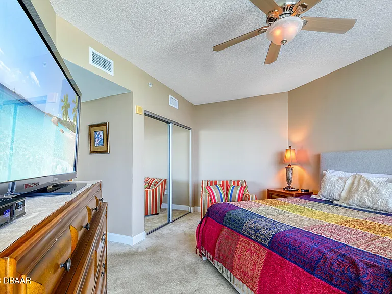 241 Riverside Dr #808 — Photo 18