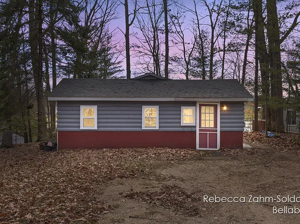 9811 N Kessler, Irons, MI 49644