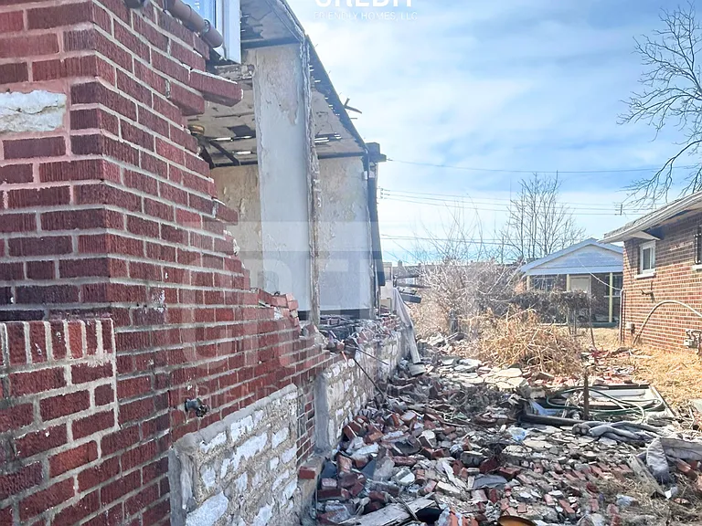 4512 Ashland Ave — Photo 3