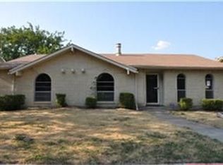 2021 Chatsworth Rd, Carrollton, TX 75007