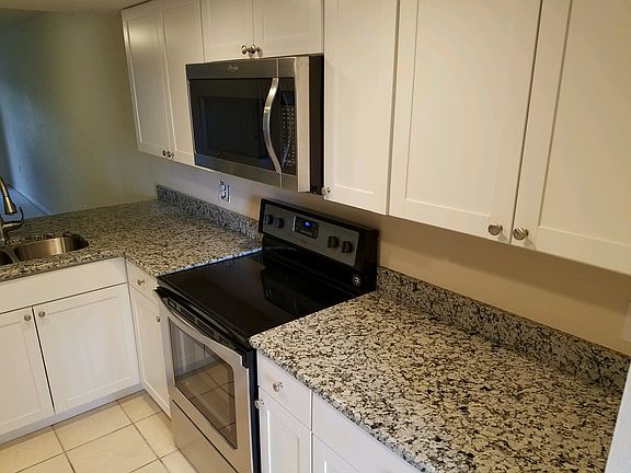 3rd image of 1675 S Fiske Blvd APT 106B