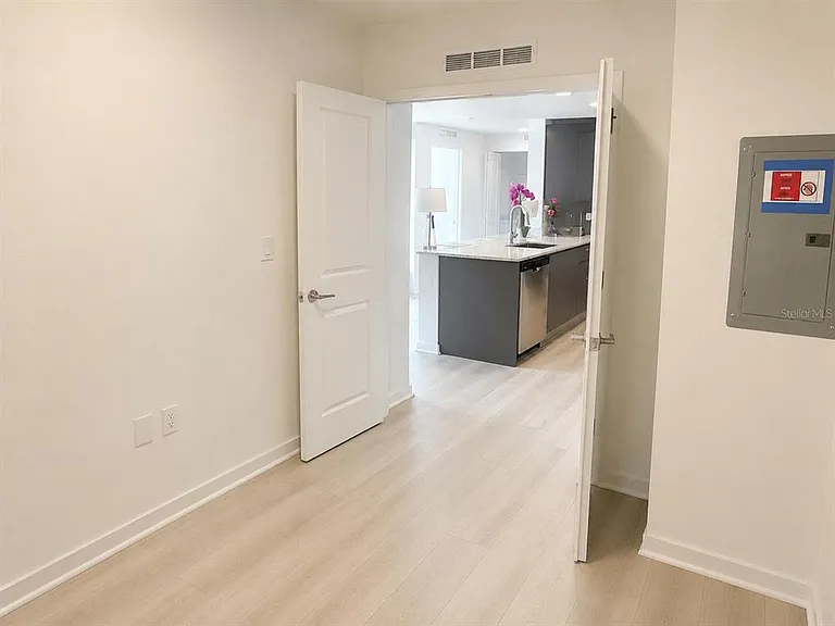 5587 Millenia Park Blvd #424 — Photo 12
