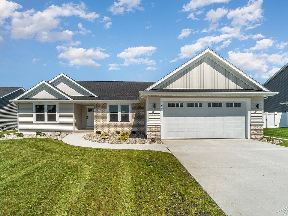 1st image of 10450 Laurel Woods