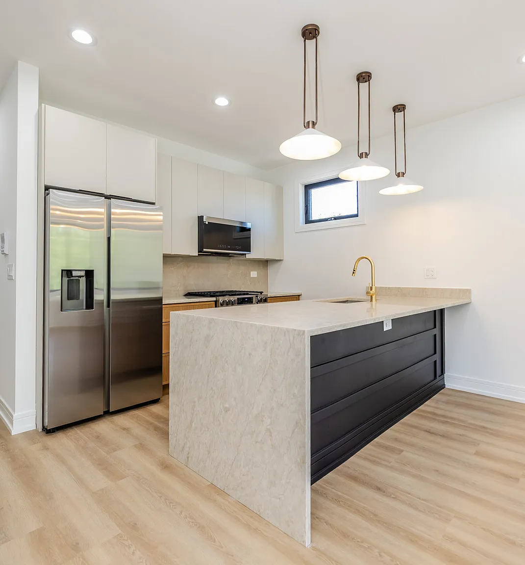 3 bed, 1150 sqft, $3,500 — Photo 4
