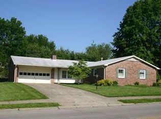 3242 Fairlawn Dr, Columbus, IN