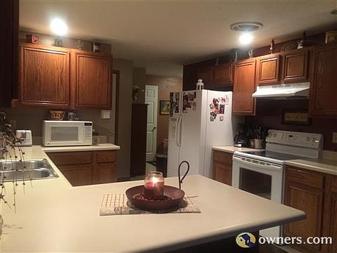 Roomy Kitchen Area