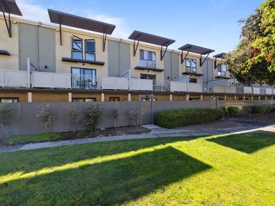 5101 Admiralty Ln, Foster City, CA, 94404