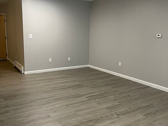 4th image of 357 Newport Ave APT 1B