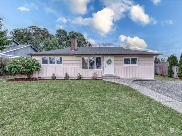 8714 35th Street W, University Place, WA 98466
