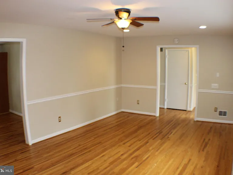 7012 Galgate Dr — Photo 4