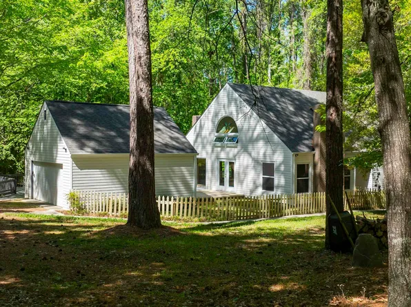 102 Warner Woods Rd, Lexington, SC 29072