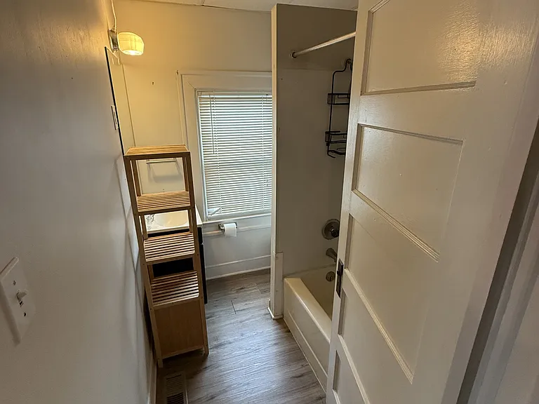155 N Broad St — Photo 12