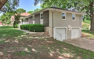 3rd image of 16430 E 29th Street Ct S