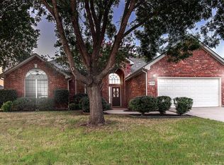 1516 Wildflower Ln, Flower Mound, TX 75028