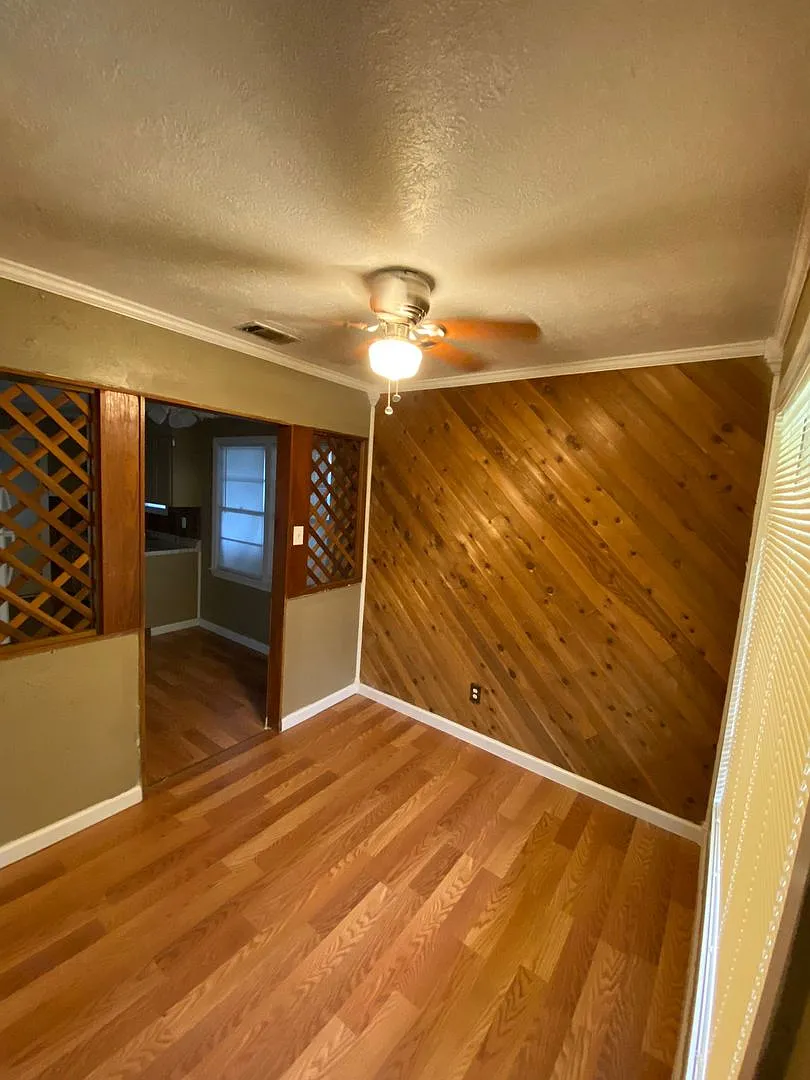 403 Bluebonnet Orange, Tx 77630 — Photo 4