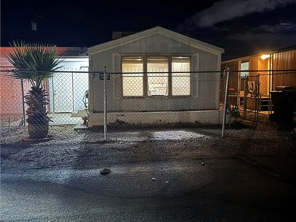 3rd image of 561 Harbor Drive