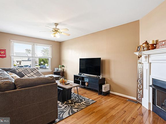 5th image of 2510 Andria Ct