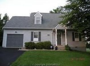 66 Clarion Dr, Fredericksburg, VA 22405