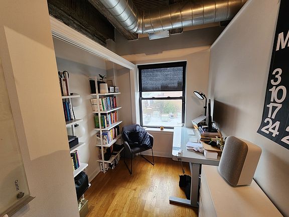 5th image of 3150 N Sheffield Ave APT 507