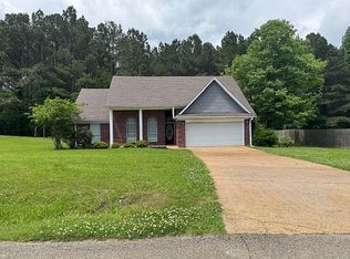 210 Westover Hts, Booneville, MS 38829