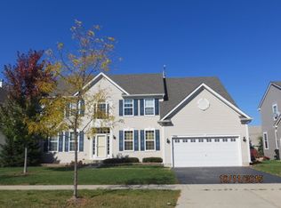 5896 Betty Gloyd Dr, Hoffman Estates, IL 60192