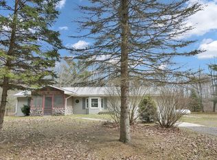 5128 Lonsberry Rd, Columbiaville, MI 48421
