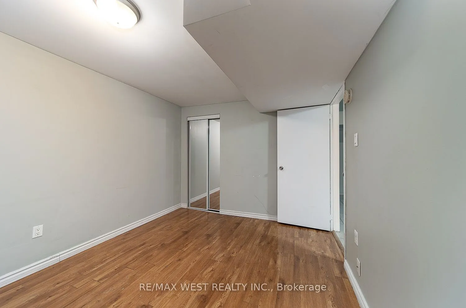 1 bed, $1,500 — Photo 4