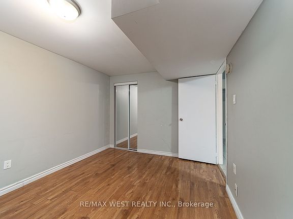 4th image of 2534 Palisander Ave