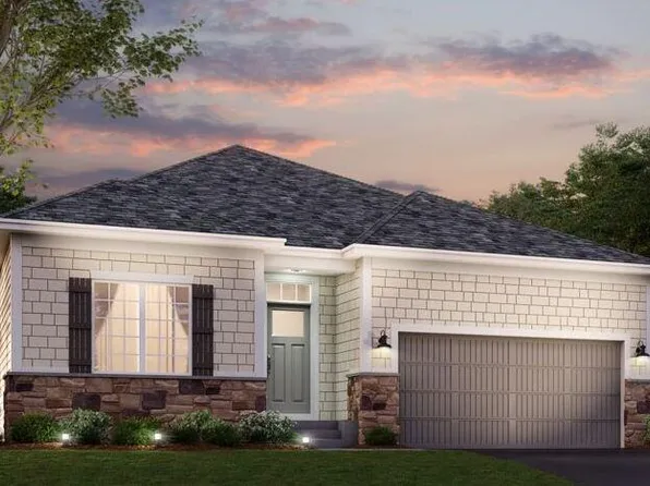 8200 Haywood Dr, Lino Lakes, MN 55014