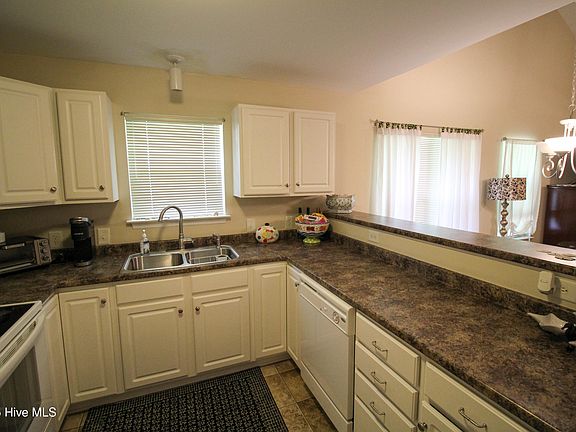 3rd image of 2412 King Richard Court #E