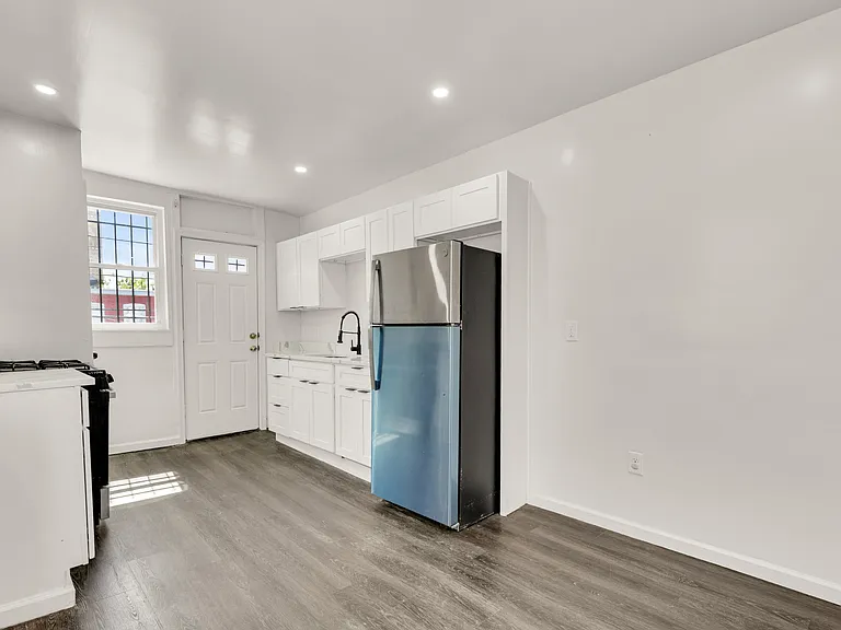 806 Otis Pl NW #3 — Photo 7