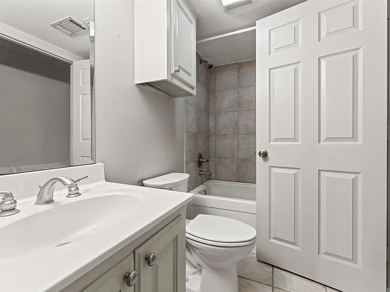 2045 N 3rd St #209 — Photo 8